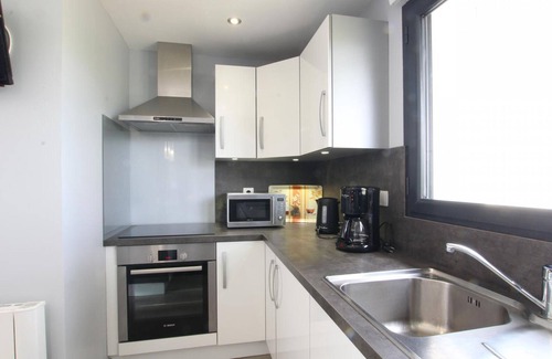 Barneville-Carteret Cottage | House with Enclosed Garden, Terrace and Wi-Fi - 2 Bedrooms