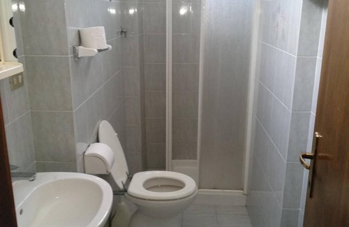 Torricella Sicura Villa | House with garden on the Laga Mountains, near forest, river, mountain trails