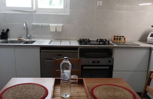 Montreuil House | House with garden 30 minutes from Disneyland and the center of Paris.