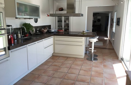 Cabries House | House with Garden and swimming pool located 10 minutes from Aix en Provence