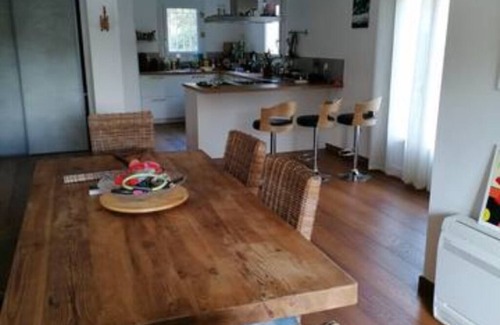 Caremeau House | House with garden and XL pool 5 minutes from the center