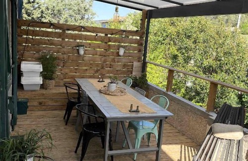 Auriol House | House with heated pool near the sea