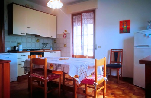 Monteverdi Marittimo Apartment | HOUSE WITH GARDEN ON THE TUSCAN HILLS about 20 minutes from the sea WI-FI FREE