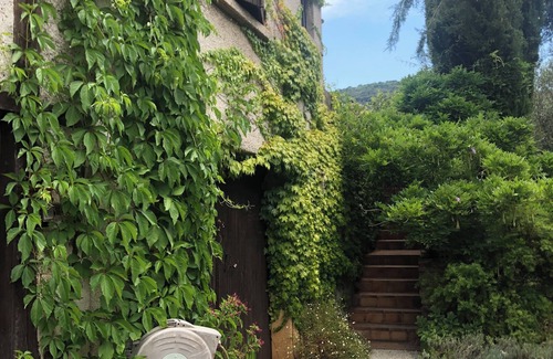 Mialet House | House with large garden 200m walk from the river Peace and quiet assured