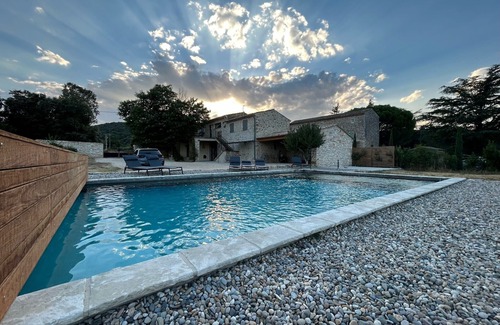 Goudargues Other | House with large pool in a quiet area