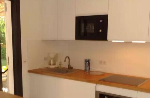 Robion House | House with pool facing the Luberon