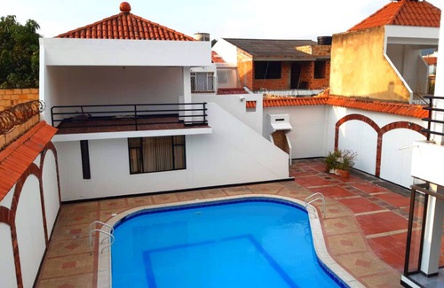 Anapoima House | House with Pool & Hot Tub in Anapoima