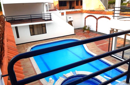 Anapoima House | House with Pool & Hot Tub in Anapoima
