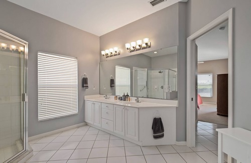 Falcons Glen House | House with Private Heated Pool on Golf Course