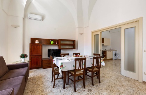 Tuglie House | House Zia Fiume by BarbarHouse