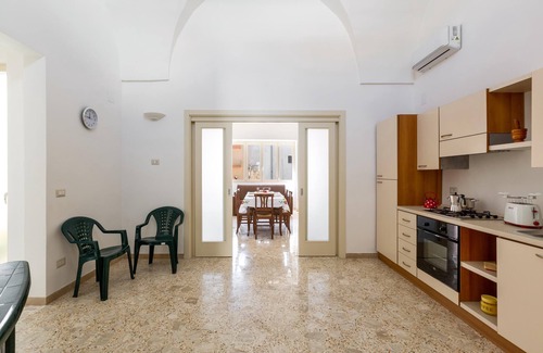 Tuglie House | House Zia Fiume by BarbarHouse