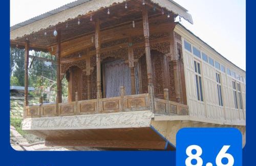 Srinagar Boat Rental | Houseboat Sweet Star