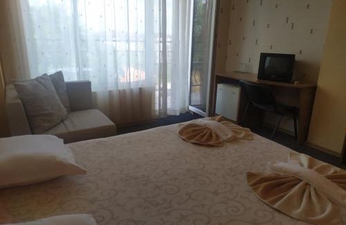 Chernomorets House | HOUSEDENz