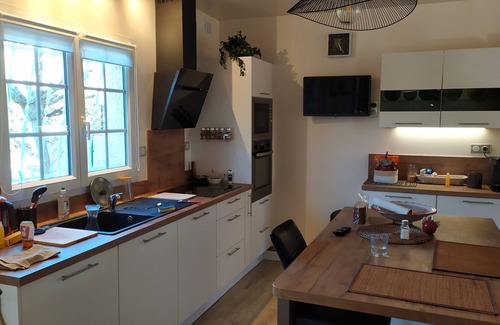 Castelnau-le-Lez Villa | houses/villas - 9 rooms - 8 persons