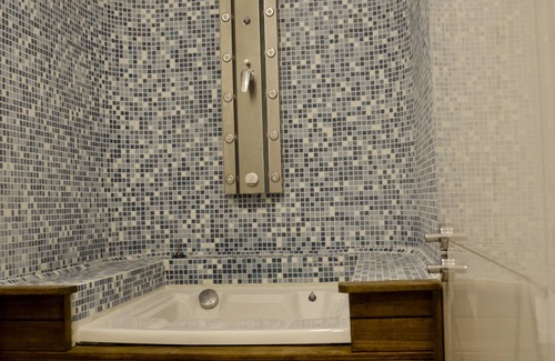 Belen de Escobar Hotel | Howard Johnson by Wyndham Escobar Hotel