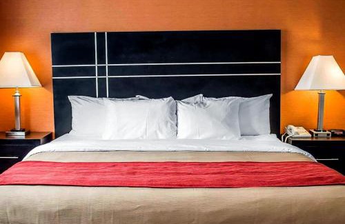 Columbus Hotel | howard johnson by wyndham