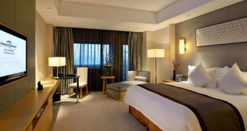 Yinzhou Hotel | Howard Johnson IFC Plaza Ningbo