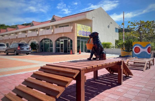 Hengchun Hotel | Howard Kenting Wonder House