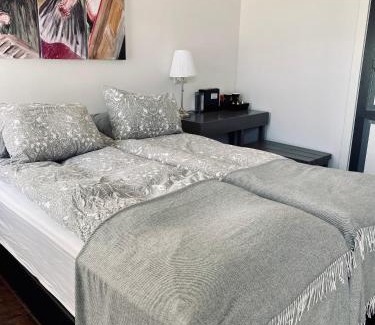 Bifroest Hotel | Hraunsnef Country Hotel