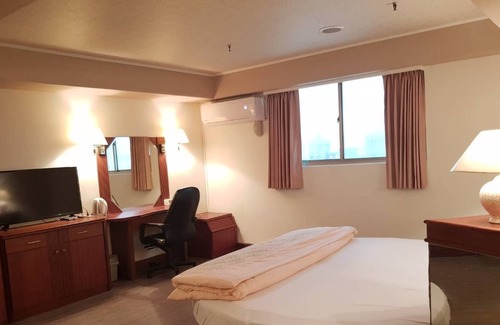 Hsinchu City Centre House | Hsinchu World Trade Business Hall