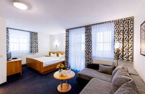 Grossschoenau Hotel | Hubertusbaude