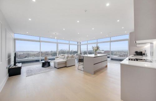 Hendon Apartment | Hububb Luxury Raffles Penthouse