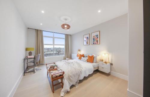 Hendon Apartment | Hububb Luxury Raffles Penthouse