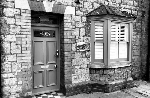 Castle Cary House | Hues - Castle Cary