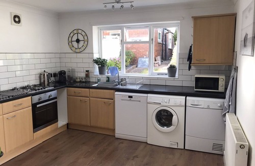 Exmouth House | Huge 5 bed Grade II listed home in heart of town great easy parking for 4 cars