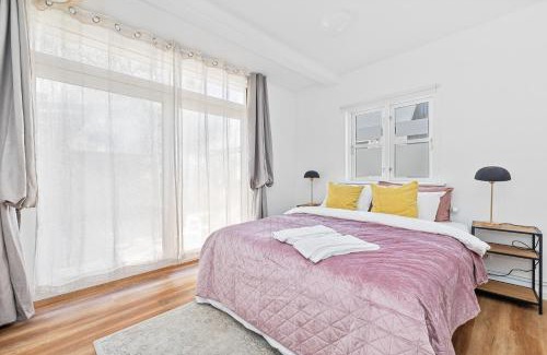 Downtown Apartment | Huge Apartment - Best Location - Large Patio