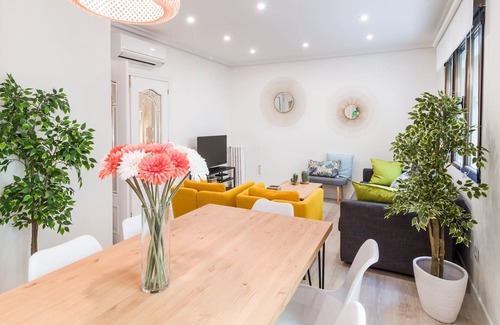 Goya Apartment | Huge apartment for 10 peope. Full equipped, with A/C and internet