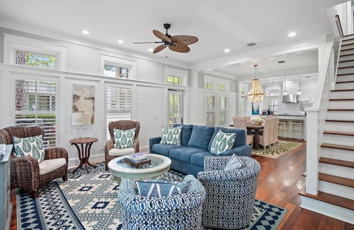 Watercolor House | Huge at 2,360 SqFt, Golf Cart & 4 Bikes! 4 WaterColor Pools, Beach Club & Camp -
