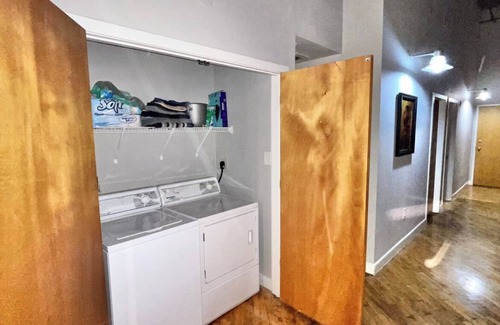 North Chesterfield Apartment | Huge beautiful downtown loft