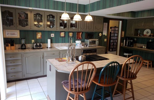 Winchester House | Huge Indiana Family Reunion Villa with Indoor Pool, Hot Tub, Game Rm 8 BR, 7 BA