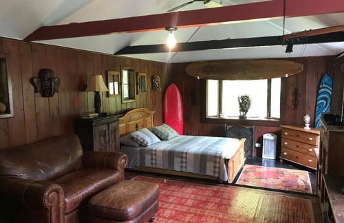 Montauk Cottage | Huge Montauk Cottage W Private Full Bath & Shower