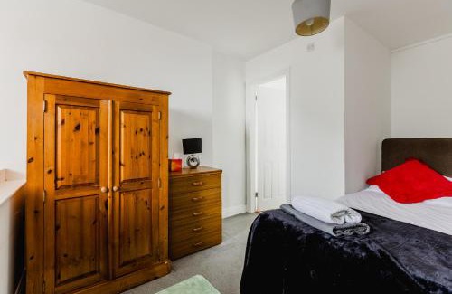 Withernsea Apartment | Hullidays - Withernsea Queen St Duplex Apt