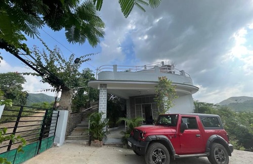 Nai House | Humble Homes 2 BED Farm Stay & River Stream
