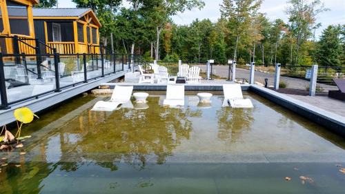 North Sebago Villa | HUMMINGBIRD LIMIT 3 cabin