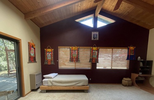 Altaville Cabin | Hummingbird's Nest