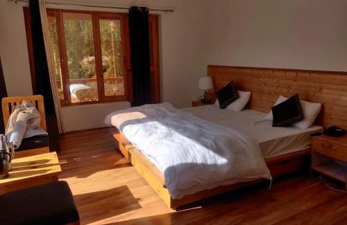 Hunder Hotel | hunder residency