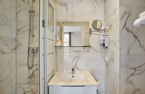 Belleville Hotel | Huni Hôtel