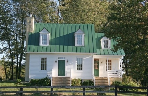Middleburg House | Hunt Box-Antique Filled Cottage on Lowelands Farm-MiddleburgnZONR-2024-012704