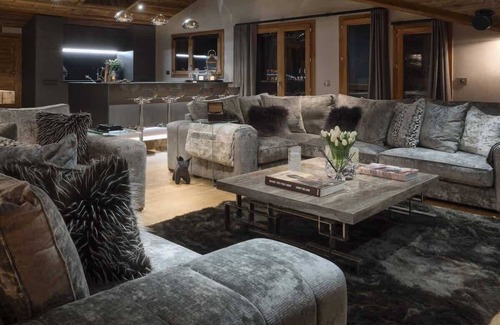 Les Gets Ski Chalet | Hunter Chalets - Le Coin Perdu