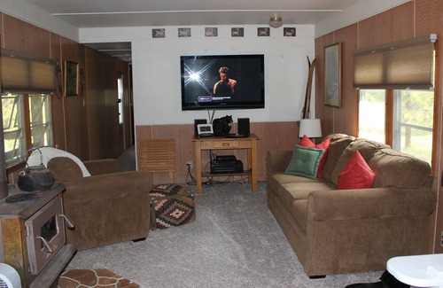 Granite House | HUNTERS DELIGHT with all the luxuries of home. Hike, Bike, Fish, or RELAX