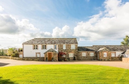 Widemouth Bay House | Hunters Lodge
