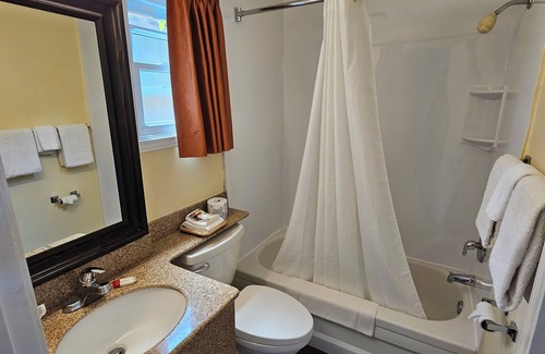 Huntsville Hotel | Huntsville Inn