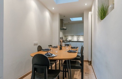 Blankenberge House | Huswell - Authentic seaside house & pet friendly