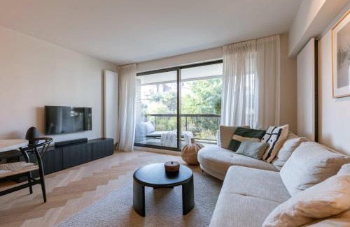 Knokke Apartment | Huswell - Elegant seaside getaway in central Knokke