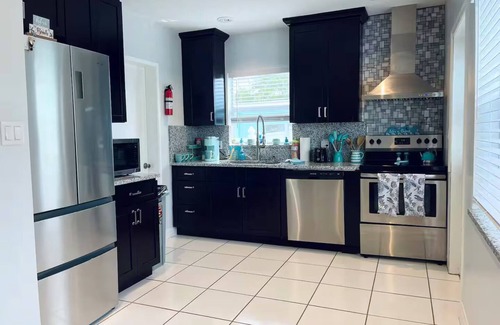 Fort Pierce House | Hutchinson Island Bike or Walk to Beach/Park Boat