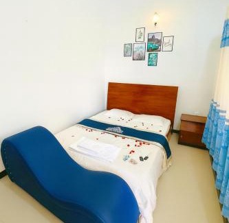 Ba Ngoi Hotel | Huyền Anh Motel Cam Ranh